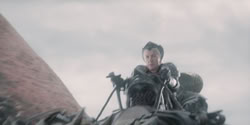 extant_HouseOfTheDragon_2x04_TheRedDragonAndTheGold_3829