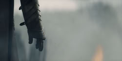 extant_HouseOfTheDragon_2x04_TheRedDragonAndTheGold_4823