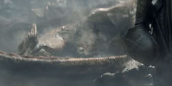 extant_HouseOfTheDragon_2x04_TheRedDragonAndTheGold_4932