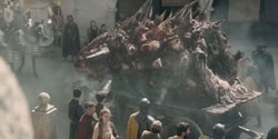 extant_HouseOfTheDragon_2x05_Regent_0196