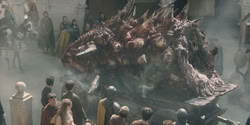 extant_HouseOfTheDragon_2x05_Regent_0197