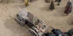 extant_HouseOfTheDragon_2x05_Regent_0358