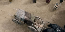 extant_HouseOfTheDragon_2x05_Regent_0360