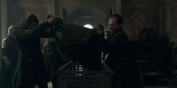 extant_HouseOfTheDragon_2x05_Regent_0474