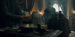 extant_HouseOfTheDragon_2x05_Regent_0572