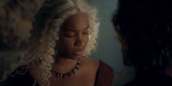 extant_HouseOfTheDragon_2x05_Regent_1084