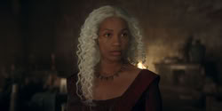 extant_HouseOfTheDragon_2x05_Regent_1177