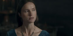 extant_HouseOfTheDragon_2x05_Regent_1521