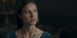 extant_HouseOfTheDragon_2x05_Regent_1526
