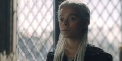 extant_HouseOfTheDragon_2x05_Regent_1528