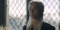 extant_HouseOfTheDragon_2x05_Regent_1529