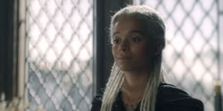extant_HouseOfTheDragon_2x05_Regent_1547