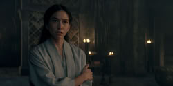 extant_HouseOfTheDragon_2x05_Regent_1801