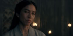 extant_HouseOfTheDragon_2x05_Regent_1821
