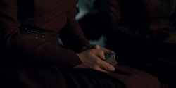 extant_HouseOfTheDragon_2x05_Regent_1865