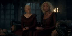extant_HouseOfTheDragon_2x05_Regent_1886