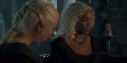 extant_HouseOfTheDragon_2x05_Regent_1914
