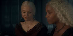 extant_HouseOfTheDragon_2x05_Regent_1935