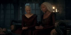 extant_HouseOfTheDragon_2x05_Regent_1950