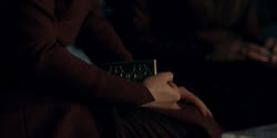 extant_HouseOfTheDragon_2x05_Regent_1994