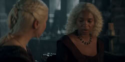 extant_HouseOfTheDragon_2x05_Regent_2001