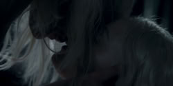extant_HouseOfTheDragon_2x05_Regent_2123
