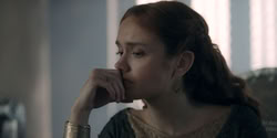 extant_HouseOfTheDragon_2x05_Regent_2474