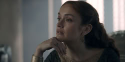extant_HouseOfTheDragon_2x05_Regent_2485