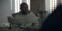 extant_HouseOfTheDragon_2x05_Regent_2490