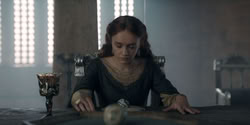 extant_HouseOfTheDragon_2x05_Regent_2524