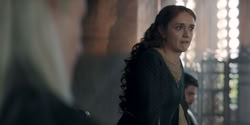 extant_HouseOfTheDragon_2x05_Regent_2617