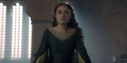 extant_HouseOfTheDragon_2x05_Regent_2635