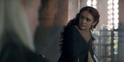 extant_HouseOfTheDragon_2x05_Regent_2689