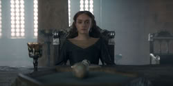 extant_HouseOfTheDragon_2x05_Regent_2753