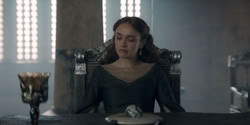 extant_HouseOfTheDragon_2x05_Regent_2817
