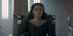 extant_HouseOfTheDragon_2x05_Regent_2854