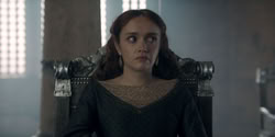 extant_HouseOfTheDragon_2x05_Regent_2868