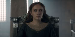 extant_HouseOfTheDragon_2x05_Regent_2876