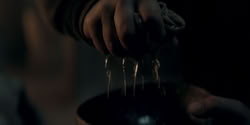 extant_HouseOfTheDragon_2x05_Regent_2906