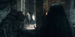 extant_HouseOfTheDragon_2x05_Regent_3885