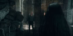 extant_HouseOfTheDragon_2x05_Regent_3890