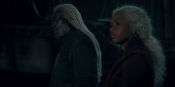 extant_HouseOfTheDragon_2x05_Regent_4142