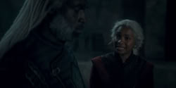 extant_HouseOfTheDragon_2x05_Regent_4166