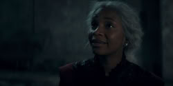 extant_HouseOfTheDragon_2x05_Regent_4178