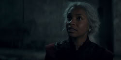 extant_HouseOfTheDragon_2x05_Regent_4189
