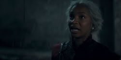 extant_HouseOfTheDragon_2x05_Regent_4222