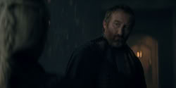 extant_HouseOfTheDragon_2x05_Regent_4457