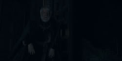 extant_HouseOfTheDragon_2x05_Regent_4553