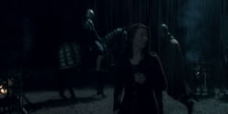 extant_HouseOfTheDragon_2x05_Regent_4891