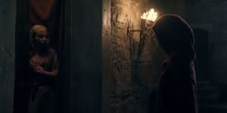 extant_HouseOfTheDragon_2x05_Regent_5023